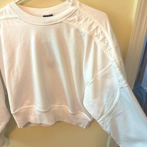 Nike dri-fit oversized white pullover BNWT